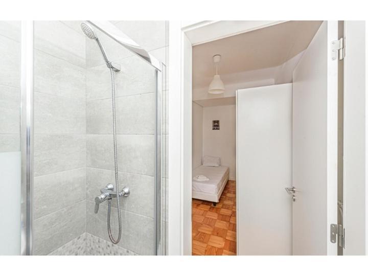 Houze_central 4 Flat * Lissabon